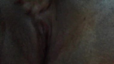 Squirting upclose clit rubbing until I cum