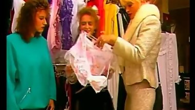 Mozenrath Presents : Beauty Sexy German Lesbian In Shop