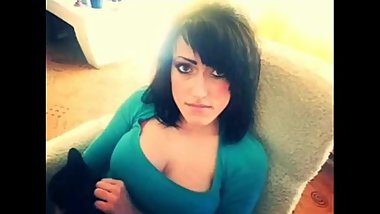 My hot cousins (you can jerk off to them)